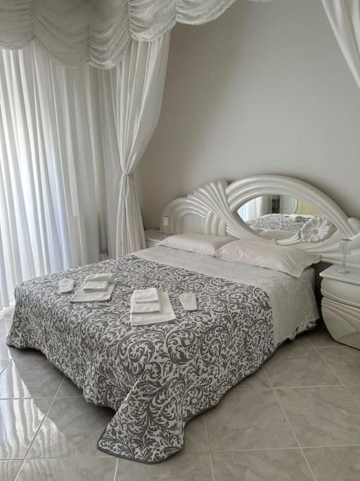 Apartmán Casa Eleonora: A 5 Min Dal Mare + Free Parking Ventimiglia Exteriér fotografie